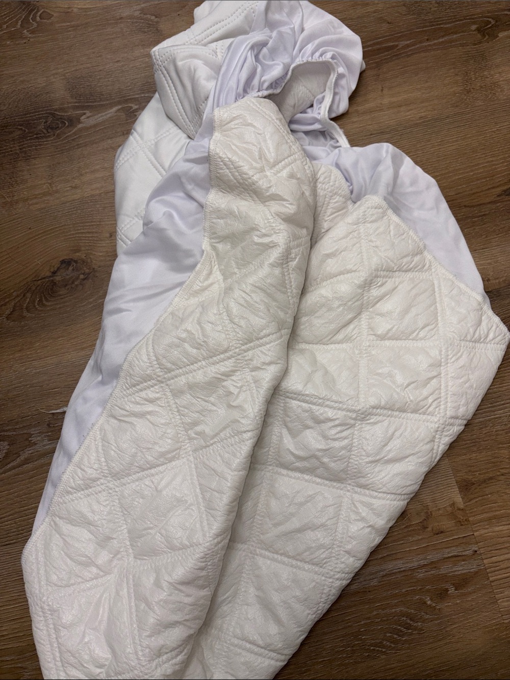 3/$15! Offers open! TODDLER WATERPROOF MATTRESS COVER Mattress Pad